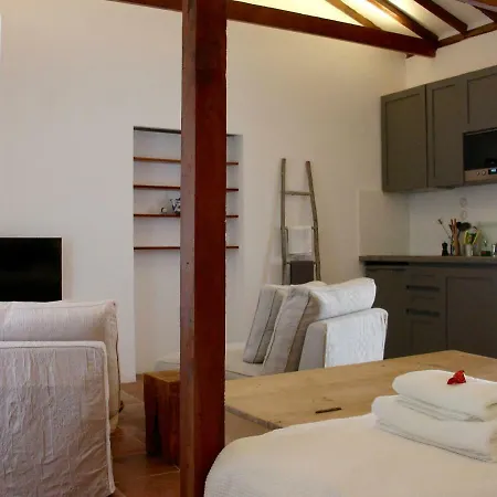 Casa Rural Palomar - Men Only (adults Only) 3*